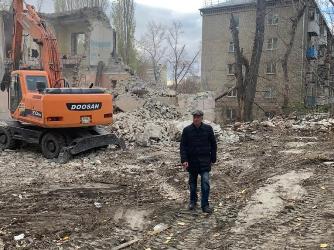 Вячеслав Доронин проконтролировал работы по демонтажу аварийного дома